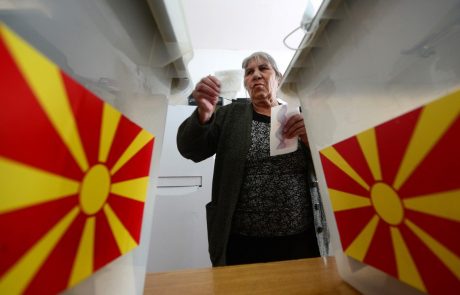 Pred EU težavna pogajanja o Albaniji in Makedoniji