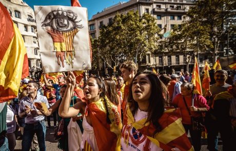Špansko ustavno sodišče razveljavilo deklaracijo o samostojnosti Katalonije
