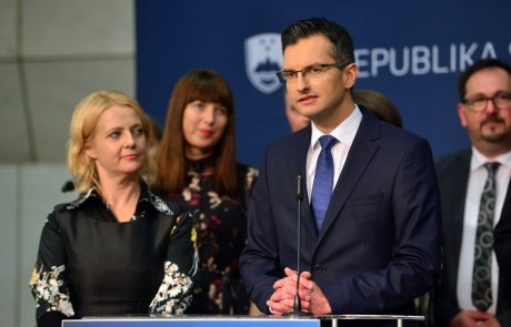 Lista Marjana Šarca vodi pred ostalimi strankami na strankarski lestvici