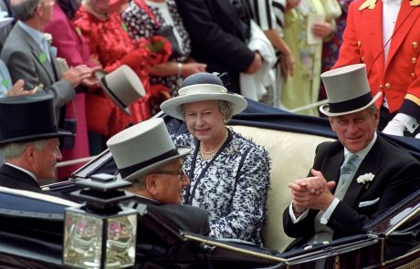 Britanska kraljica in princ Philip praznujeta 70. obletnico poroke