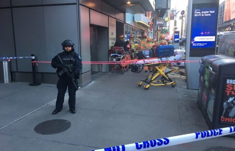Newyorški župan DeBlasio potrdil teroristični napad: Napadalec je imel na sebi bombo