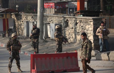V Kabulu eksplozije zahtevale več deset življenj