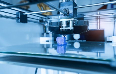 Slovenka izumila 3D tiskalnik prihodnosti