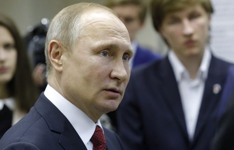 Putin na volitvah prejel 76,7 odstotka glasov
