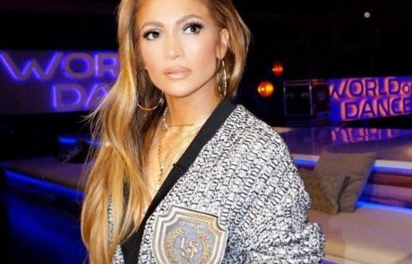 Jennifer Lopez se je slikala v telovadnici in slika ima že skoraj dva milijona všečkov