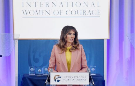 Melania Trump podelila nagrade pogumnim ženskam
