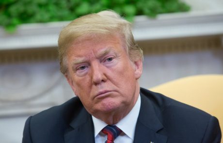 Trump po polomiji na vrhu G7 užaljeno tvital