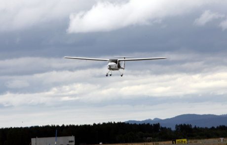 Pipistrel postavil prve polnilnice za električna letala v ZDA