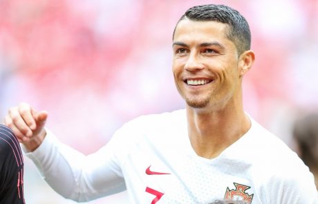 Uradno: Ronaldo prestopil v Juventus