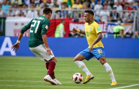 Neymar je priznal, da včasih pretirava pri prekrških