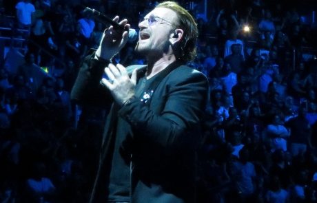 Bono: Obiskal sem odličnega zdravnika in z njegovo pomočjo si bo moj glas popolnoma opomogel