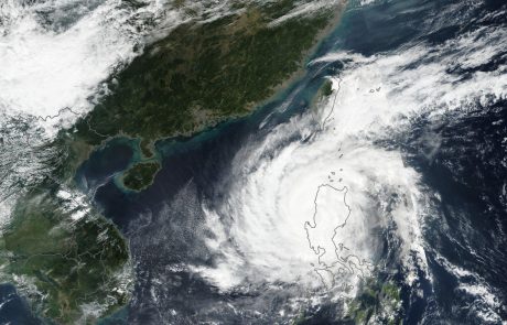 Na Filipinih več mrtvih zaradi tajfuna Yutu