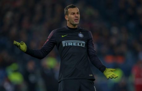 Handanovićev Inter zaradi rasističnih izjav za kaznovan z dvema tekmama brez navijačev