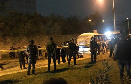 Egiptovska policija po napadu na turiste ubila 40 teroristov
