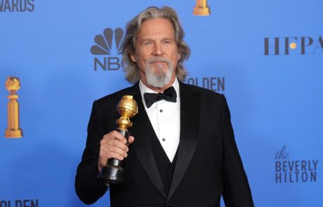 Legendarni igralec Jeff Bridges se bori z rakom