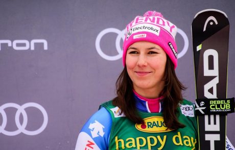Švicarka Wendy Holdener je stara in nova svetovna prvakinja v alpski kombinaciji.