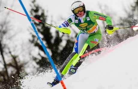 Za Marušo Ferk Saioni je odličen nastop v prvem delu alpske kombinacije smučark na zimskih olimpijskih igrah v Pekingu