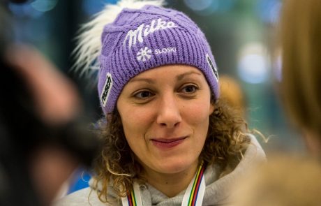 lka Štuhec je po spodbudnem šestem mestu na sobotnem smuku na progi Kandahar v Garmisch-Partenkirchnu danes osvojila še 20. mesto na superveleslalomu