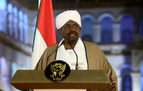Sudanski predsednik za eno leto razglasil izredne razmere v državi