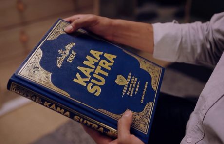 IKEA predstavila svojo verzijo starodavne knjige o seksu