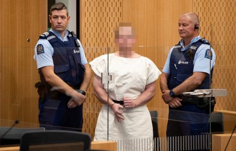 Desničarska terorista iz Christchurcha Brentona Tarranta obsodili na dosmrtno kazen