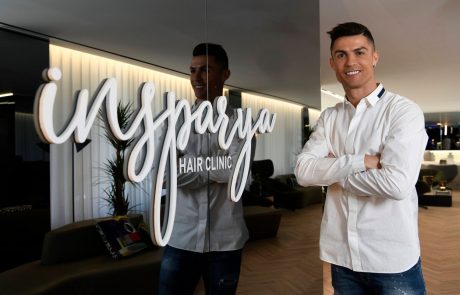 Ronaldo se je vrnil v Madrid, kjer je odprl svojo kliniko za presajanje las