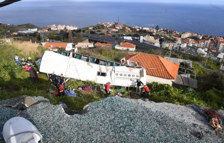 Nesreča avtobusa na Madeiri zahtevala 29 življenj, med žrtvami večinoma nemški turisti