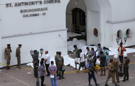Število žrtev napadov na Šrilanki naraslo na najmanj 290