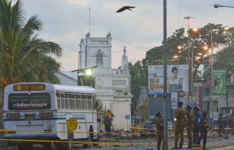 Po velikonočnih napadih v Šrilanki prepoved zakrivanja obraza