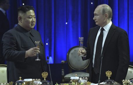 Putin: Kim je pripravljen nadaljevati pogovore z ZDA o jedrskem sporazumu