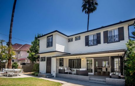 Meghan Markle prodaja svojo vilo v Los Angelesu-poglejte, kako izgleda (foto)