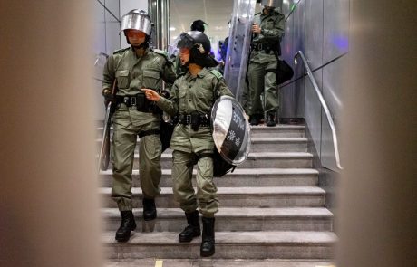 V Hongkongu kljub policijski prepovedi novi množični protesti