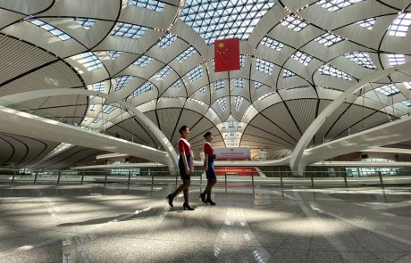 Novo kitajsko mednarodno letališče Daxing  je v obliki morske zvezde zasnovala pokojna arhitektka Zaha Hadid (foto + video)