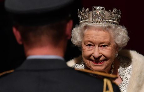Vladavina je postala preteklost: Pišel je konec kraljice Elizabete
