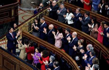 Španski poslanci socialista Pedra Sancheza potrdili za premierja