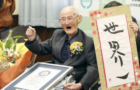 Na Japonskem pri 112 letih umrl najstarejši moški na svetu