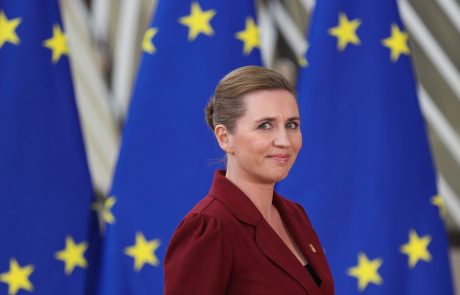 Po vseh mogočih ovirah se je danska premierka vendarle poročila