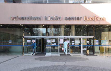 V ljubljanskem UKC potrdili smrt mlajše bolnice, preiskujejo povezavo s cepljenjem