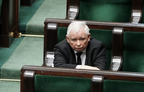 Poljski ‘stric iz ozadja’ Kaczynski namerava medije še bolj pokoriti vladi