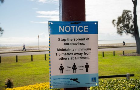 V Avstraliji zaradi covida-19 zapirajo notranje meje