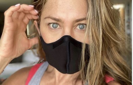 Jennifer Aniston je prekinila stike s prijatelji, ki niso cepljeni … pojasnjuje, zakaj