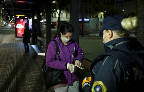 Objavljamo seznam omejitev pri gibanju, zbiranju, gostinstvu in rekreaciji