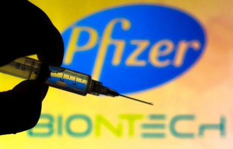 V Sloveniji se danes pričakuje pošiljka z okoli 21.060 odmerki Pfizerjevega cepiva proti covidu-19