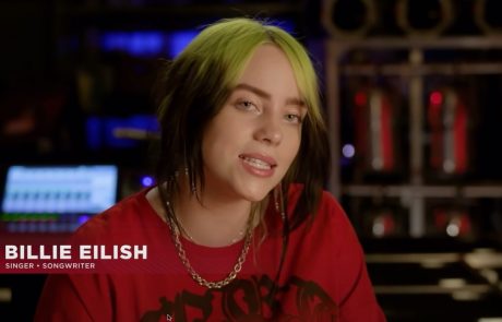 Slavna Billie Eilish se boji za svoje življenje in zahteva prepoved približevanja za moškega, ki jo nadleguje