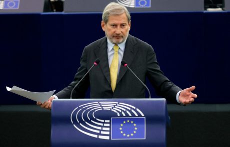 Evropski komisar za proračun in upravo, Avstrijec Johannes Hahn se sooča z očitki korupcije