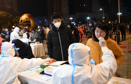 Na Kitajskem zaradi širjenja okužb zaprtje večmilijonskega mesta