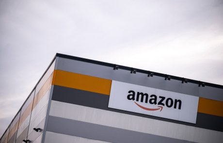 Italija Amazonu naložila vrtoglavih 1,1 milijarde evrov kazni