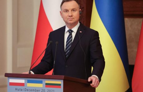 Poljski predsednik z vetom stopil na prste vladnemu poskusu utišanja neodvisnih medijev