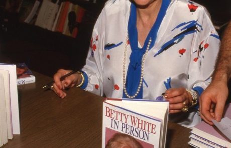Žalostna novica iz Hollywooda: Tik pred svojim 100. rojstnim dnem umrla legendarna Betty White