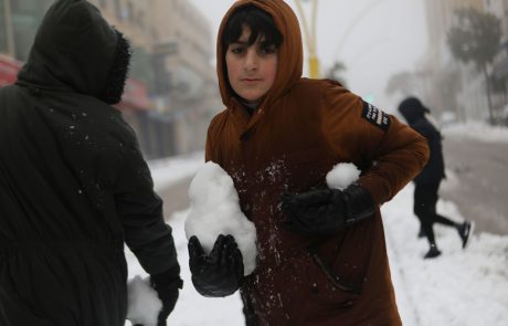 Palestino in Bližnji Vzhod je pobelil sneg